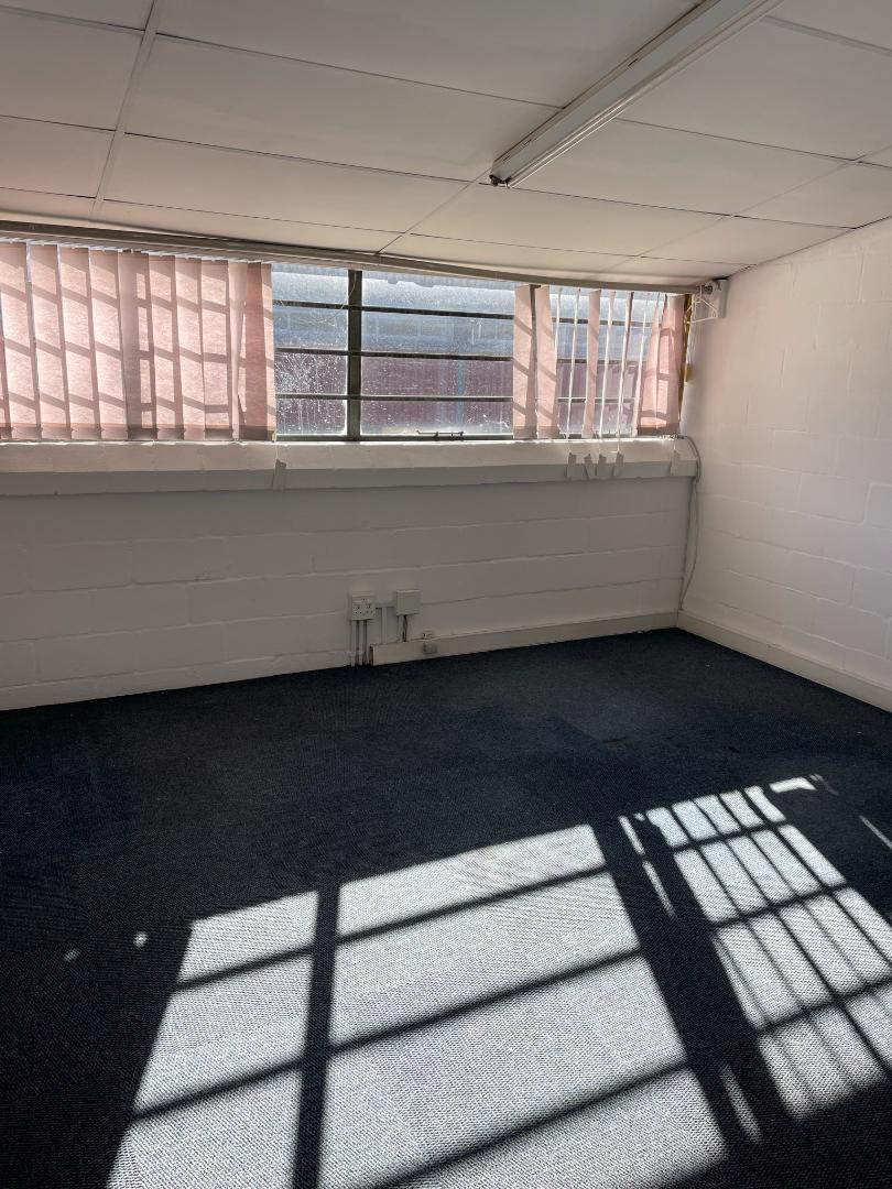 To Let commercial Property for Rent in Retreat Western Cape